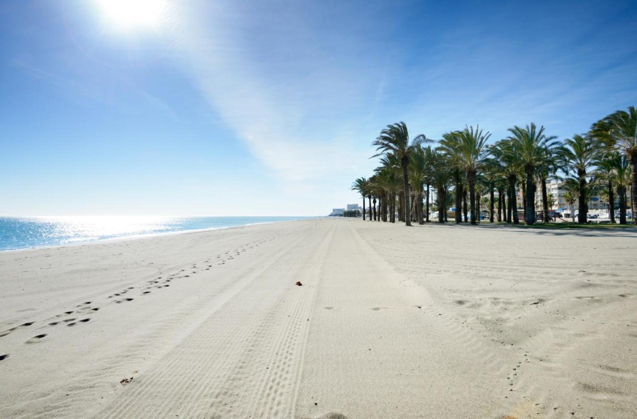 Playamar - Apartamento Copenhague - A 50 Metros De La Playa - Piscina Y Parking Gratis Apartment Torremolinos Bagian luar foto
